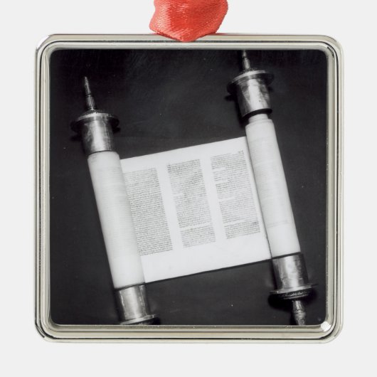 Eine hebräische Rolle Ornament Aus Metall (Vorne)