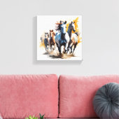 Eine Herde wilder Pferde, die durch eine Wiese lau Leinwanddruck (Insitu (Wohnzimmer))