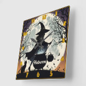 Eine Hexe braut Tränke unter einem glühenden Vollm Quadratische Wanduhr (Winkel)