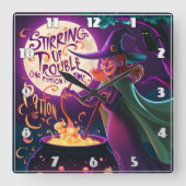 Eine Hexe braut Tränke unter Vollmond Quadratische Wanduhr (Vorderseite)