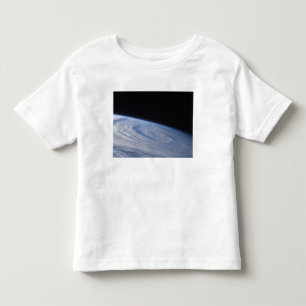 Eine hoch-schiefe Ansicht Kleinkind T-shirt