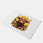 Eine Hochlandkuh-Illustration mit Sonnenblumen-Kla Fußmatte (Schrägansicht)