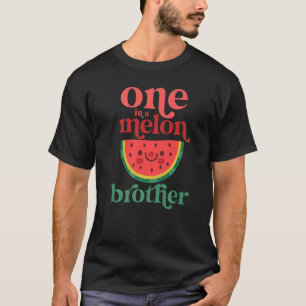 Eine in einem Melon Brother Niedliche Wassermelone T-Shirt