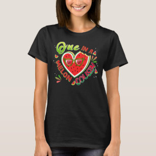 Eine in einem Melon-Cousin, die Melon Birth passt T-Shirt