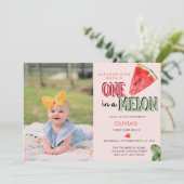 Eine in einem Melon | Wassermelone | 1. Geburtstag Einladung (Stehend Vorderseite)