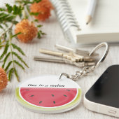 Eine in einem Melon Watermelon Slice Schlüsselanhänger (Vorderseite rechts)