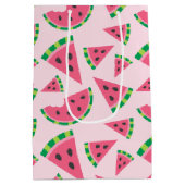 Eine in einem Melon Watermelon Slices & Blush Pink Mittlere Geschenktüte (Rückseite)