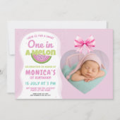 Eine in einem Melon - Watermelon Thema 1. Geburtst Einladung (Vorderseite)