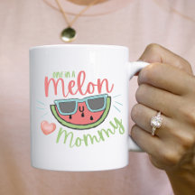 Eine in einer Melon-Mommy-Tasse