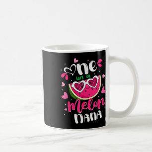 Eine in einer Melone Nana Sommer Familien Wasserme Kaffeetasse