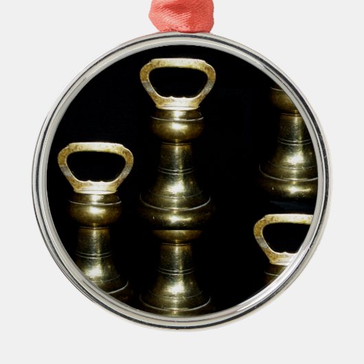 Eine irische Design-Sammlung Silbernes Ornament (Vorne)