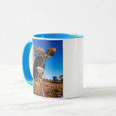 Eine Jerseykuh ist neugierig Tasse (Vorderseite Links)