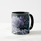 Eine Kaffeemaschine mit lila und blauen Bildern Tasse (VorderseiteRechts)