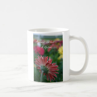 Eine Kaffeetasse