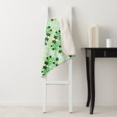 Eine Karierte und gedämpfte Decke Sherpadecke (Beispiel)