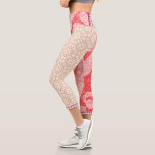eine Karte mit rotem Herz Capri Leggings