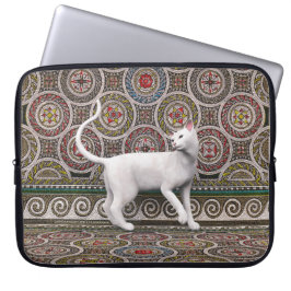 Eine Katze auf dem Mosaik-Laptop Sleeve