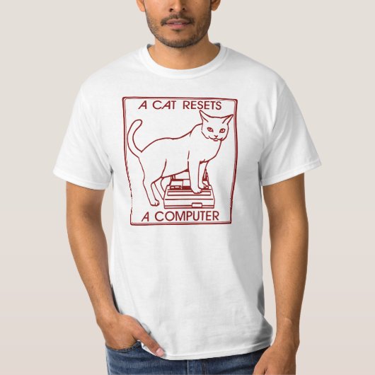 Eine Katze stellt einen Computer zurück T-Shirt (Vorderseite)