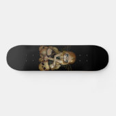Eine Kerze im dunklen gotischen feenhaften Schädel Skateboard (Horizontal)