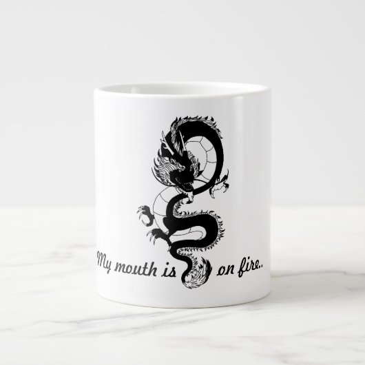 Eine klassische Tasse mit Drachen (Vorderseite)