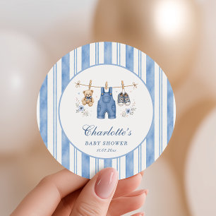 Eine kleine Baby-Party für einen kleinen Jungen in Runder Aufkleber