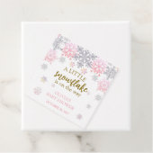 Eine kleine Babydusche mit Schneeflocken Geschenkanhänger (Beispiel)