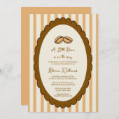 Eine kleine Bean ist auf dem Weg Coffee Baby Dusch Einladung (Vorne/Hinten)