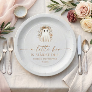 Eine kleine Boo Boho-Geister-Wildblumen-Baby-Party Pappteller