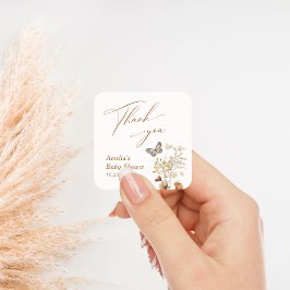 Eine kleine Butterfly Elegante Wildblume Babydusch Quadratischer Aufkleber