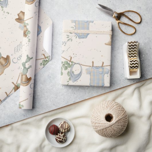 Eine kleine Cowboy-Babydusche Geschenkpapier (Kunsthandwerk)