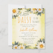 Eine kleine Daisy ist auf dem Weg zur Blumendusche (Vorderseite)