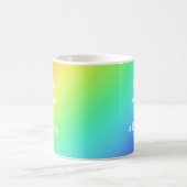 Eine kleine Kindheit hat eine Long Way Rainbow Tas Kaffeetasse (Mittel)