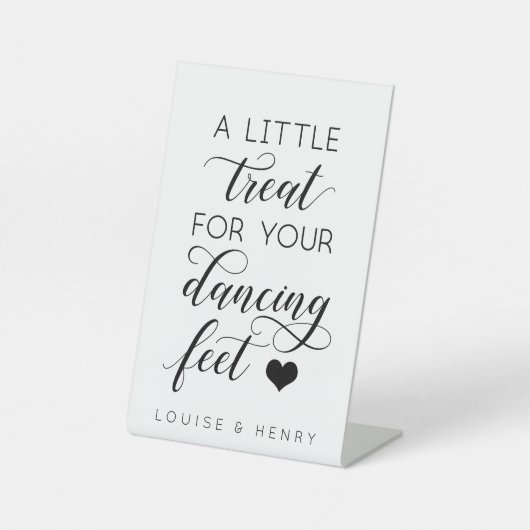 Eine kleine Leckerei für Ihre Tanzfüße Drehte Flop Sockelschild (Vorderseite)