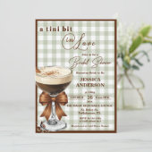 Eine kleine Liebe QR Code Espresso Brautparty Einladung (Stehend Vorderseite)