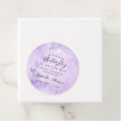 Eine kleine Lila Babydusche Geschenkanhänger (Beispiel)