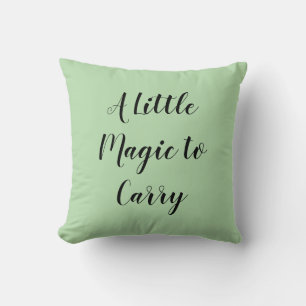 Eine kleine Magie-Tasche Magischer Spruch C Kissen