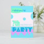 Eine kleine Monster 7. Geburtstagsparty Einladung (Stehend Vorderseite)