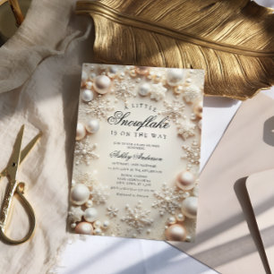 Eine kleine neutrale Babydusche mit Schneeflocken Einladung