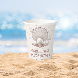 eine kleine Perle unter der Babydusche Pappbecher