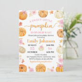 Eine kleine Pumkin Fall Girl Dusche Einladung (Stehend Vorderseite)