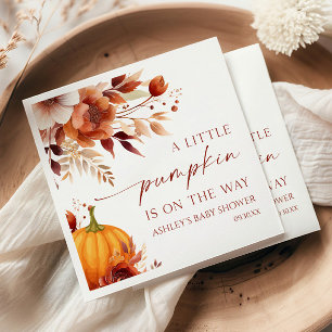 Eine kleine Pumpkin Rusty Burgundy Floral Baby Dus Serviette