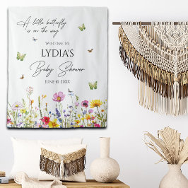 Eine kleine Schmetterlingsdusche für Wildblumen. E Wandteppich