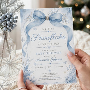 Eine kleine Schneeflocke Sanftblaue Schleife Baby Einladung