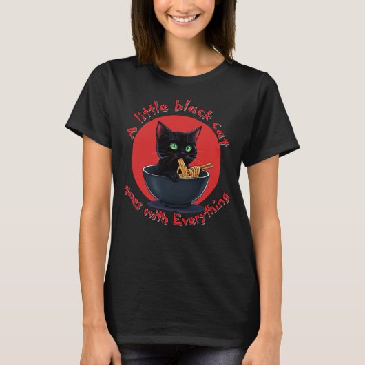 Eine kleine schwarze Katze geht mit allem um T-Shirt (Vorderseite)