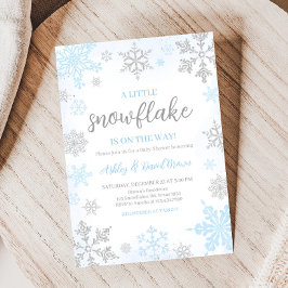 Eine kleine Snowflake Blue Baby Dusche Einladung