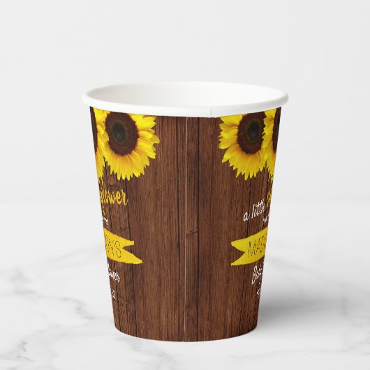 Eine kleine Sonnenblume ist unterwegs! Babyparty Pappbecher (Rechts)