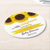 Eine kleine Sonnenblume ist unterwegs! Babyparty Runder Pappuntersetzer (Angewinkelt)