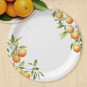 Eine kleine Süsse ist auf dem Weg zur Babydusche Pappteller