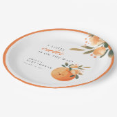 Eine kleine Süsse ist auf dem Weg zur Citrus Baby  Pappteller (Schrägansicht)