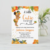 Eine kleine Süsse ist auf ihrem Weg Baby Showeinla Einladung (Stehend Vorderseite)